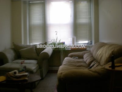 Brookline 3 Beds 1 Bath  Washington Square - $3,600 No Fee
