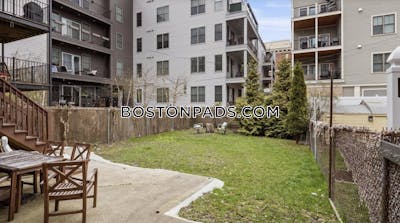 South Boston Recently Renovated 5 Bed 2 Bath on East 2nd St in South Boston Boston - $6,500