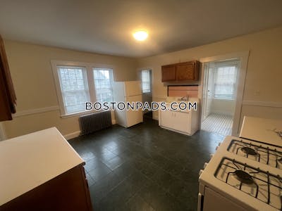 Quincy Spacious 2 Beds 1 Bath on Broadway  Quincy Point - $1,750 No Fee