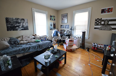 Allston Apartment for rent 6 Bedrooms 2 Baths Boston - $6,050