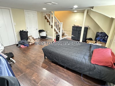 Fort Hill Apartment for rent 4 Bedrooms 2 Baths Boston - $4,800 No Fee