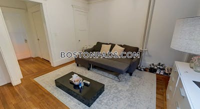 Fenway/kenmore Deal Alert! Spacious 3 Bed 1 Bath apartment in Park Dr Boston - $4,995
