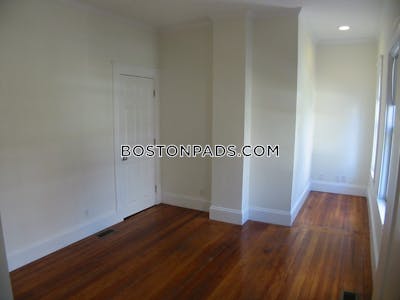 Somerville Apartment for rent 3 Bedrooms 1 Bath  Porter Square - $4,200